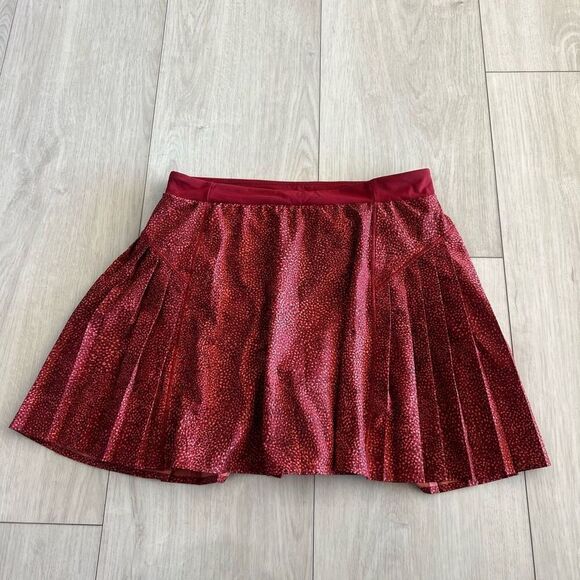 Spanx Women's Get Moving Pleated Rust Red Rich Athletic Skort Size M - Picture 1 of 8